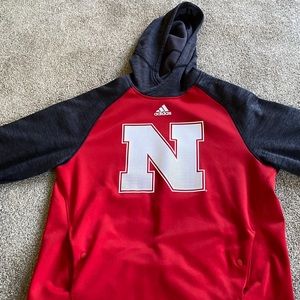 Mens sweatshirt.